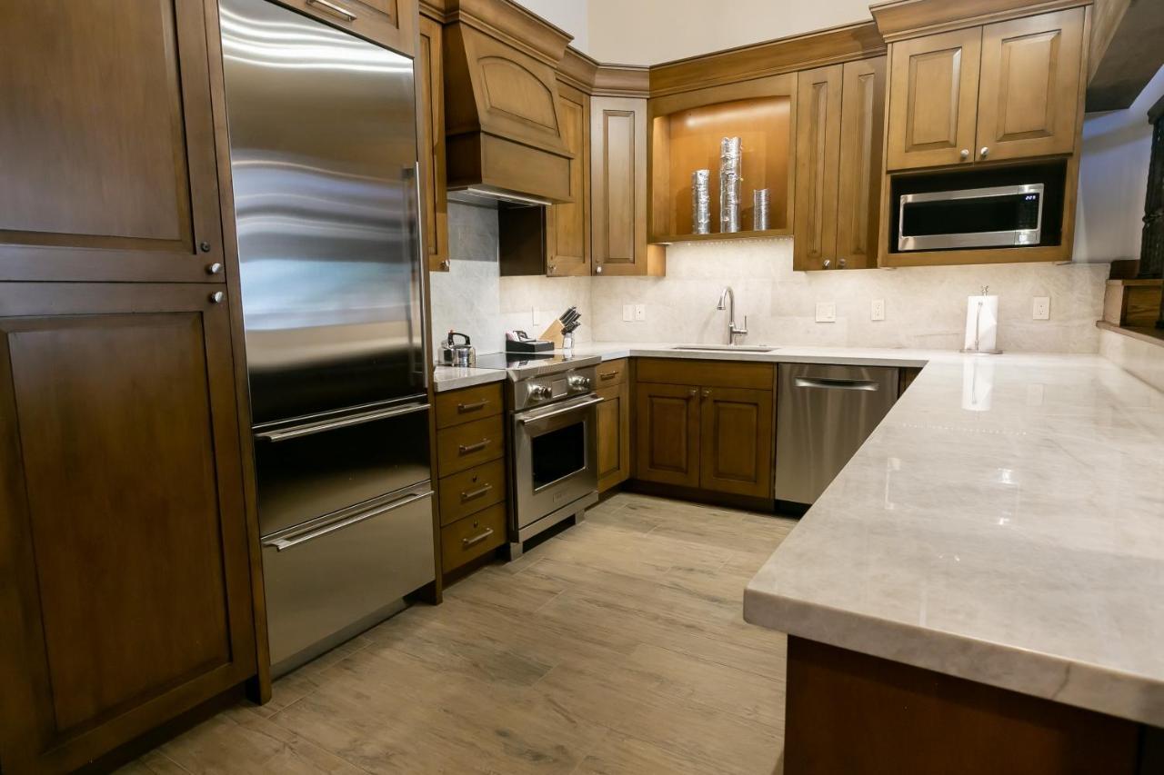 פארק סיטי Sultan Two Bedroom Loft Suite With Majestic Mountain Views Condo מראה חיצוני תמונה